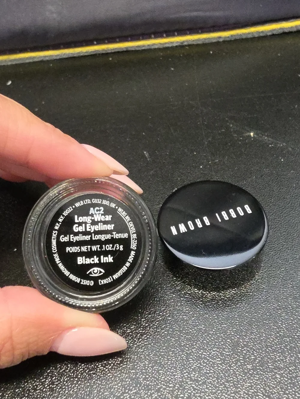 Bobbi Brown Gel Eyeliner Pot in Black